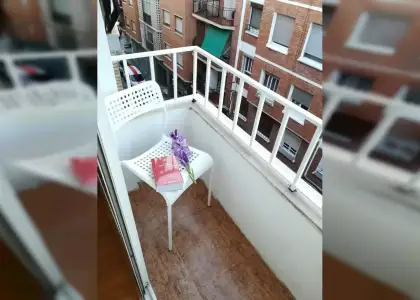 Habitación en piso compartido en Zaragoza en Zaragoza
