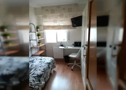 Habitación en piso compartido en Zaragoza en Zaragoza