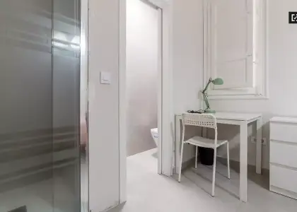Habitación interior en apartamento de 5 dormitorios en Russafa, Valencia en Valencia